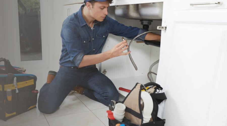 Professional sink repair in Monroe, OH